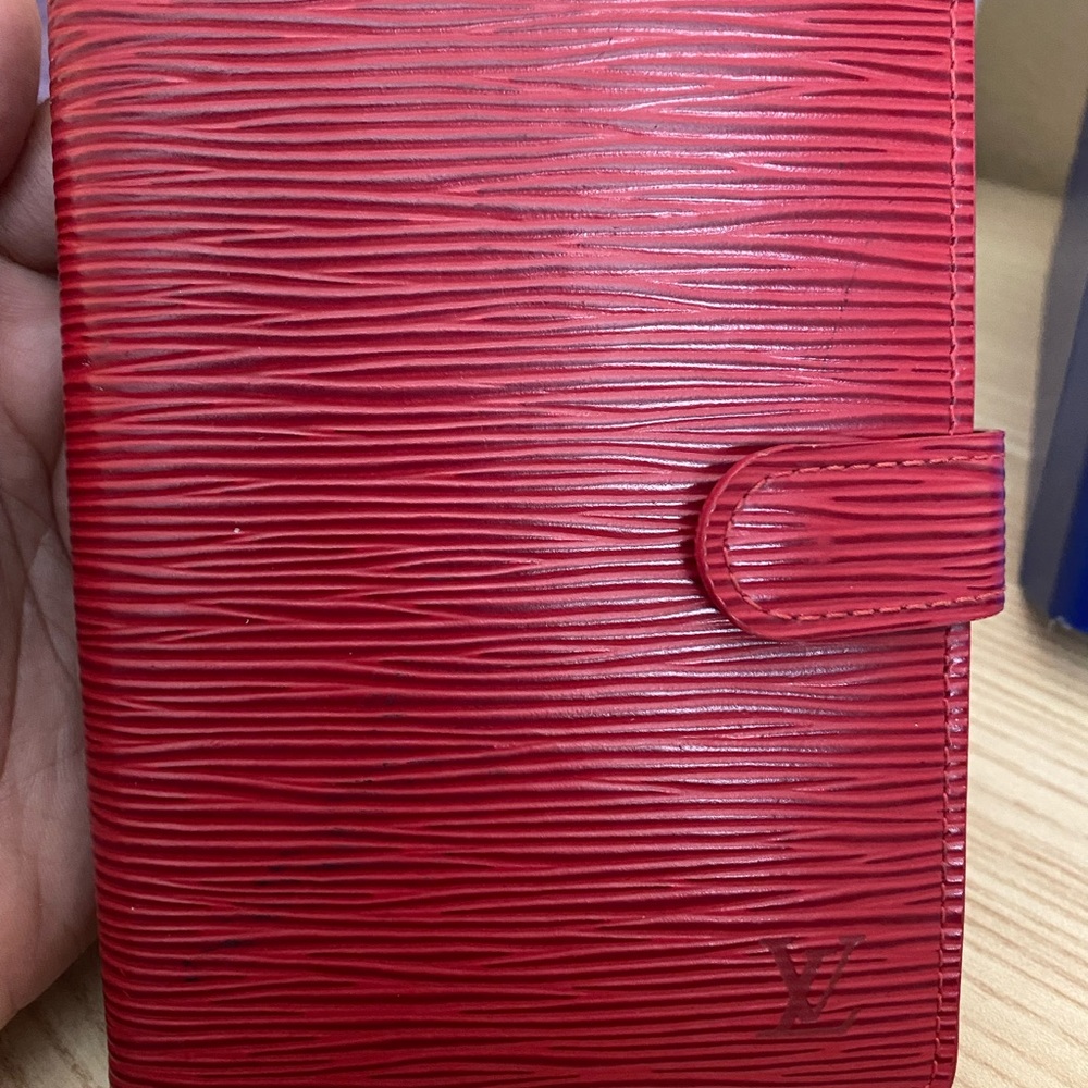 Louis Vuitton Red Epi PM agenda
